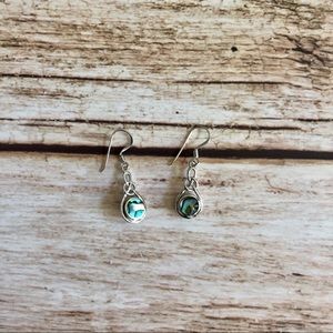 925 sterling silver mother of pearls earrings